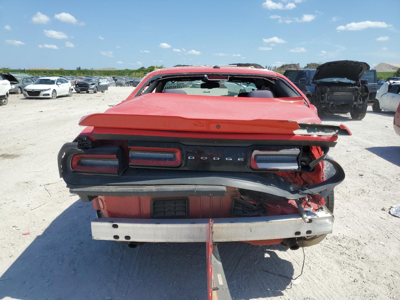 2C3CDZAGXJH241776 2018 Dodge Challenger Sxt