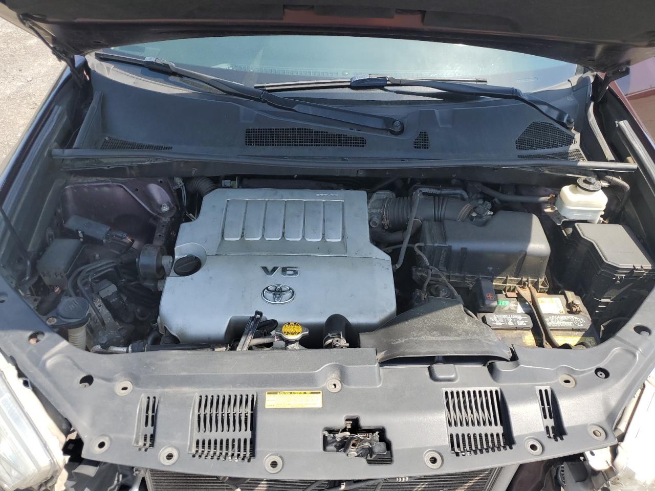 5TDZK3EH9BS041101 2011 Toyota Highlander Base