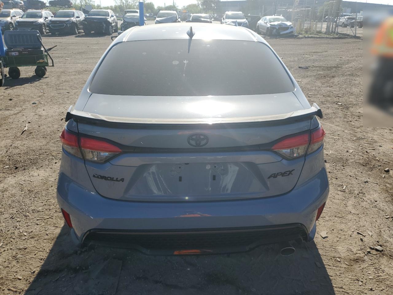 2022 Toyota Corolla Xse vin: 5YFT4MCE5NP111110