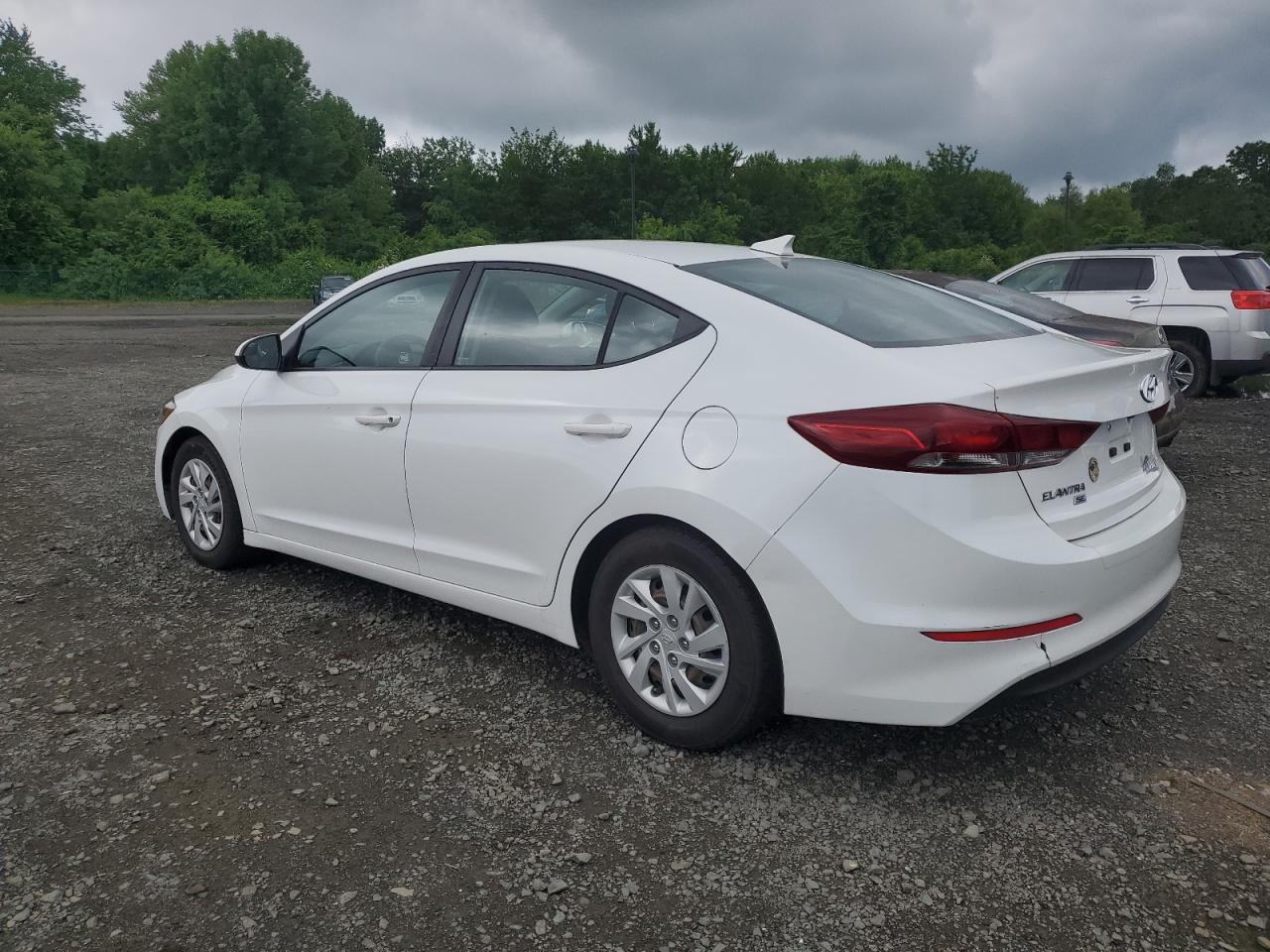 5NPD74LF4JH362292 2018 Hyundai Elantra Se