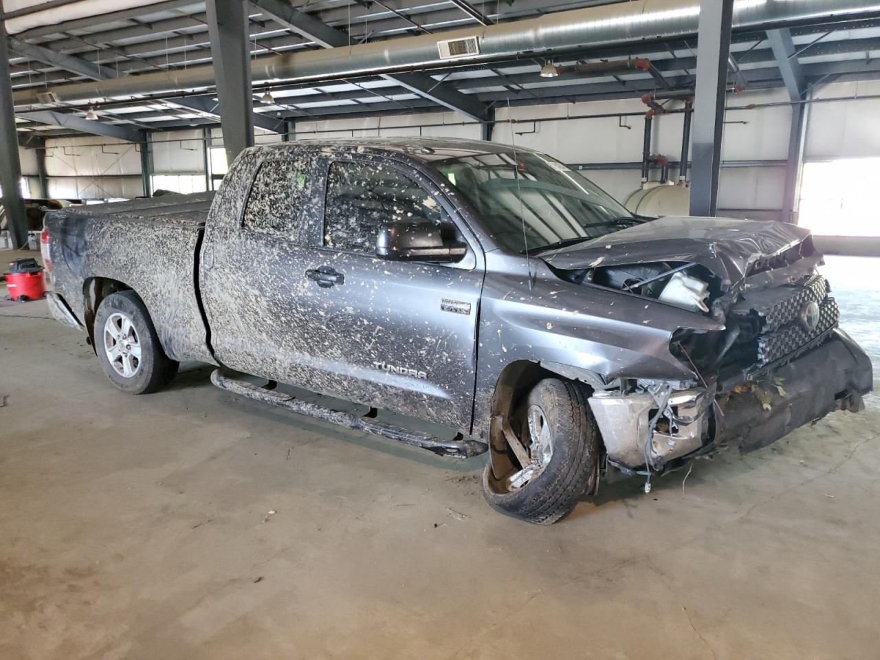 5TFUY5F1XJX694373 2018 Toyota Tundra Double Cab Sr/Sr5