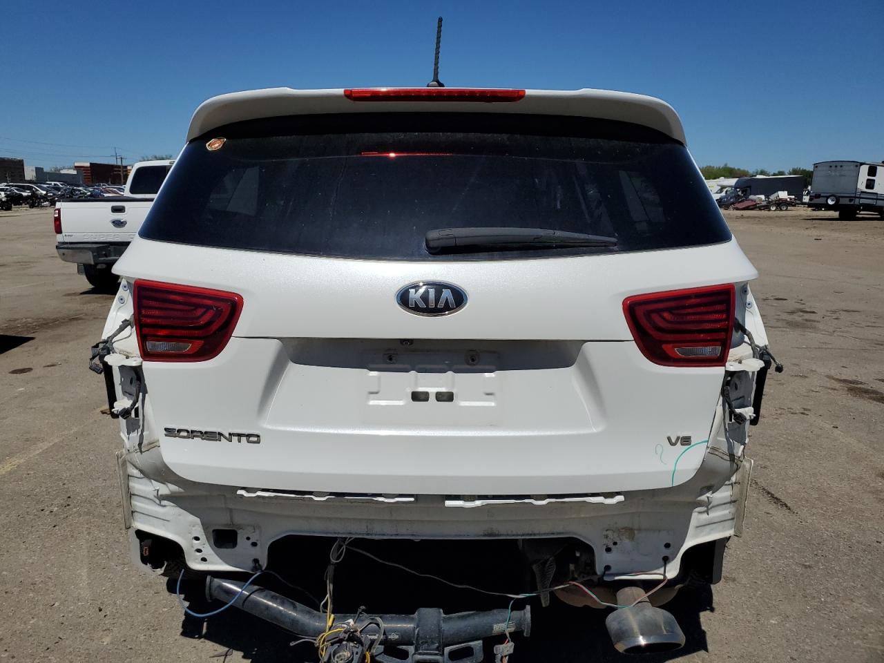 5XYPGDA57KG464220 2019 Kia Sorento Lx