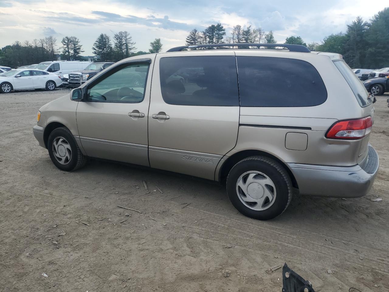 4T3ZF13C72U502259 2002 Toyota Sienna Le