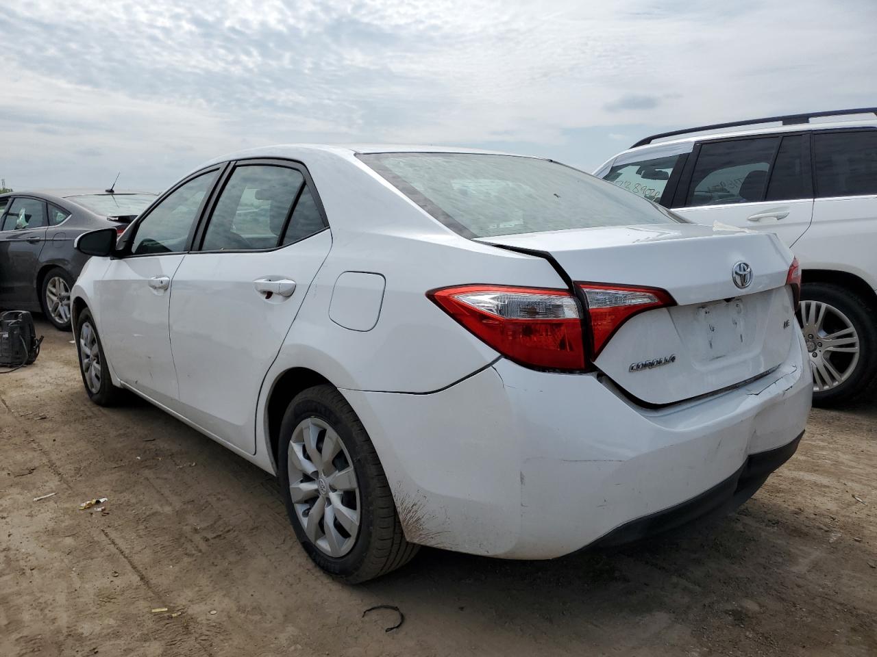 2014 Toyota Corolla L vin: 5YFBURHE6EP093315