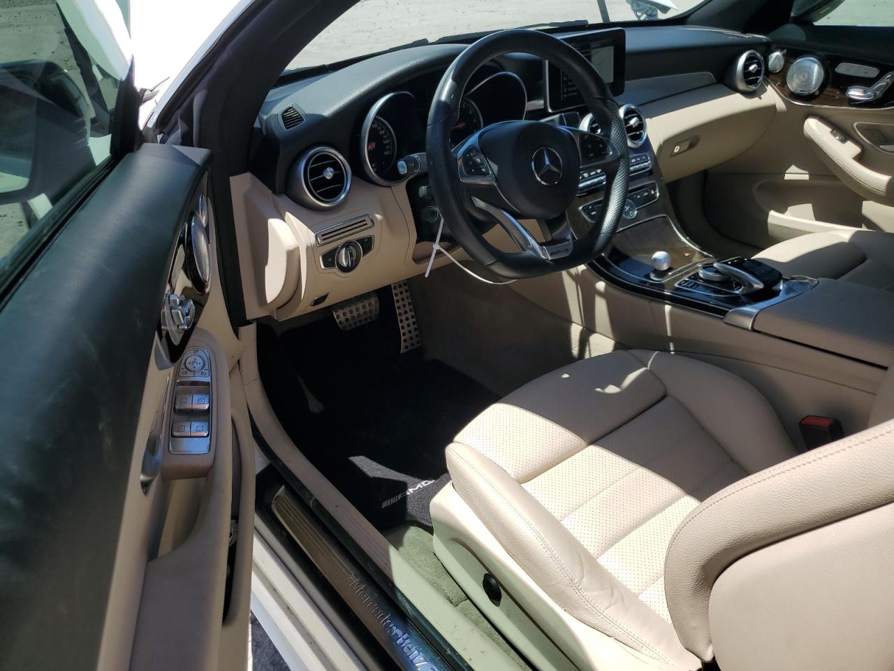 WDDWK4JB8JF661436 2018 Mercedes-Benz C 300