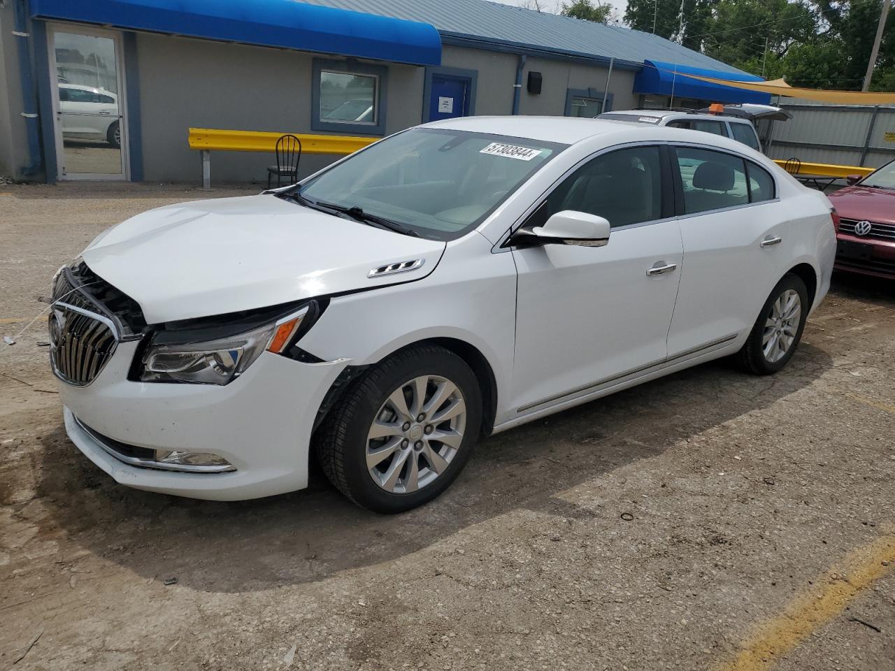 2014 Buick Lacrosse vin: 1G4GB5GR9EF132295