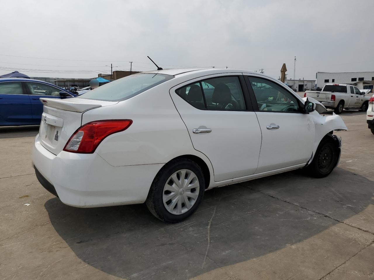 3N1CN7AP8KL831936 2019 Nissan Versa S