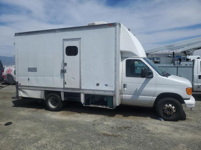 2005 Ford Econoline E450 Super Duty Cutaway Van VIN: 1FDXE45S75HB31867 Lot: 54980714