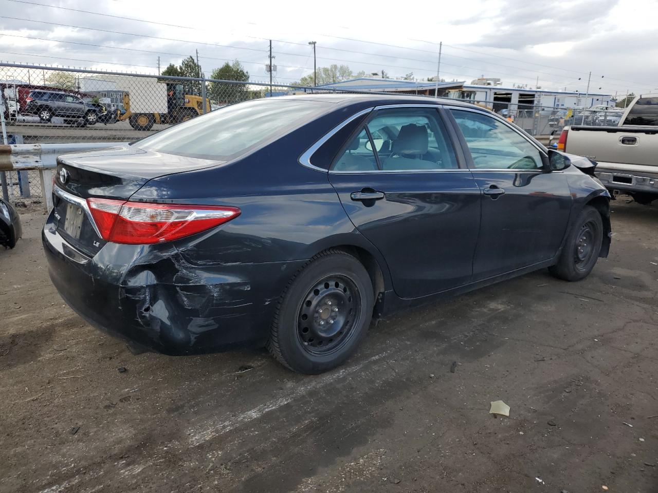 2017 Toyota Camry Le vin: 4T1BF1FK7HU414544