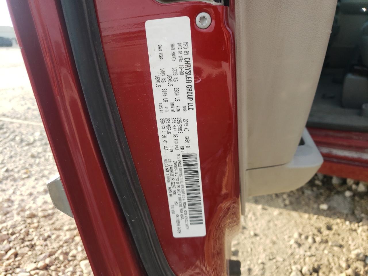 2A4RR5D11AR132277 2010 Chrysler Town & Country Touring