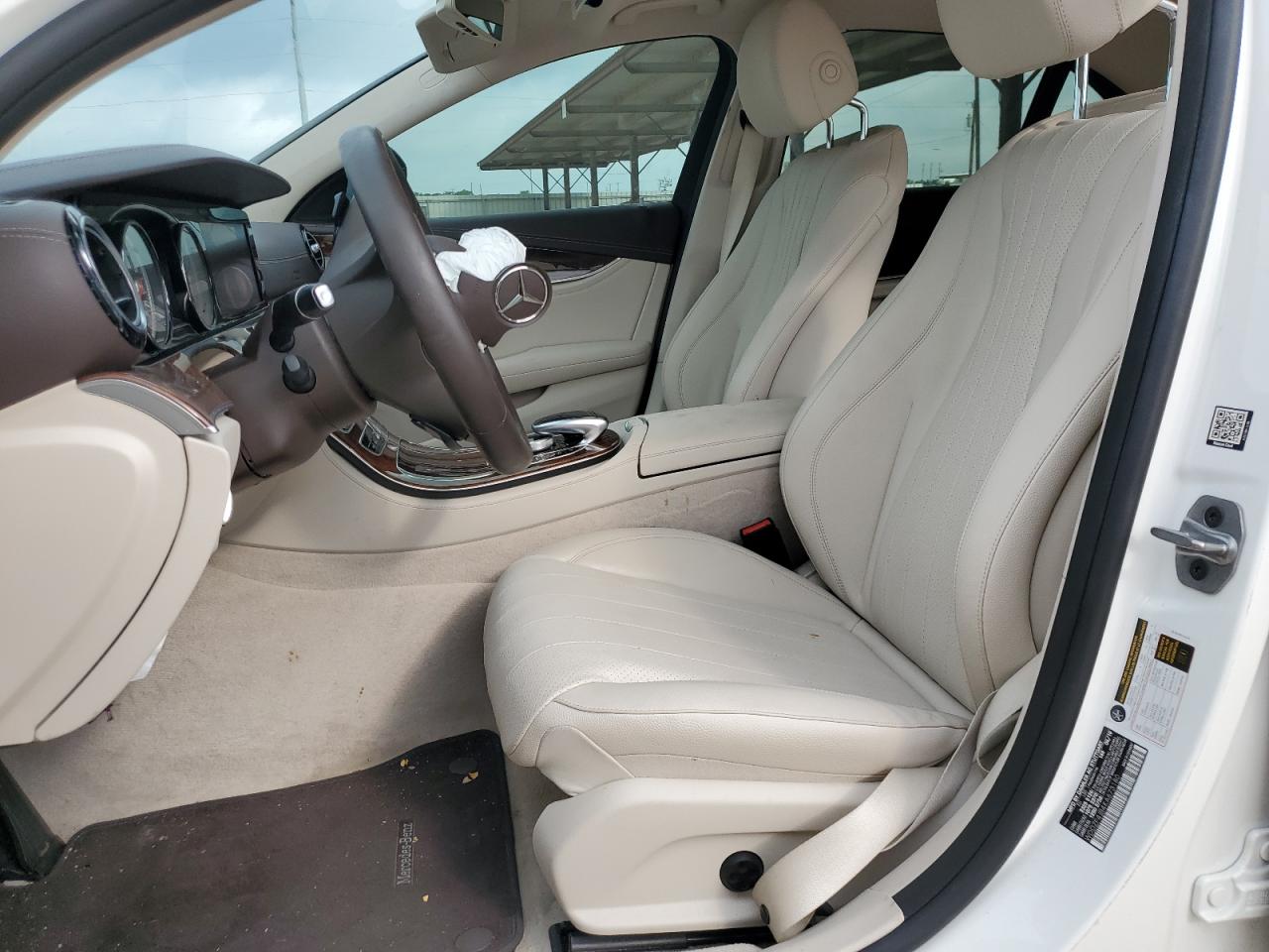 WDDZF4JB4KA673180 2019 Mercedes-Benz E 300