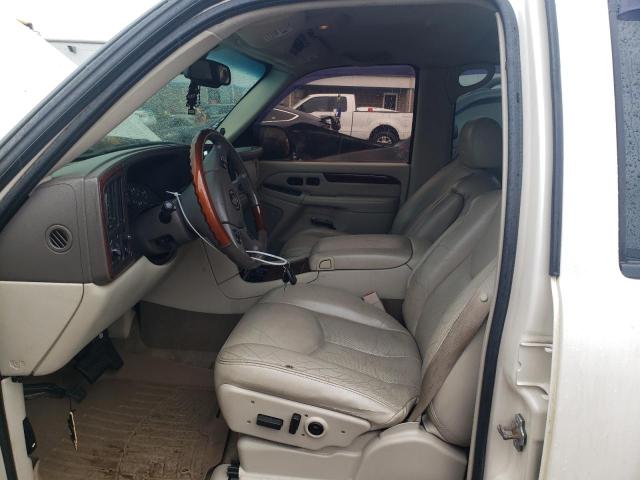 2005 Cadillac Escalade Luxury VIN: 1GYEK63N25R202572 Lot: 54830884