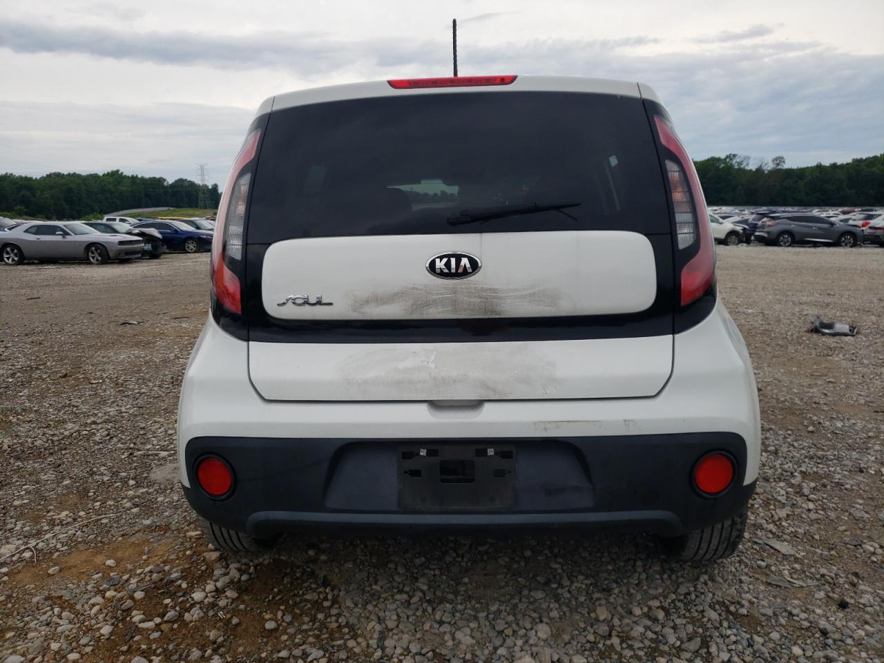 KNDJN2A20J7504994 2018 Kia Soul