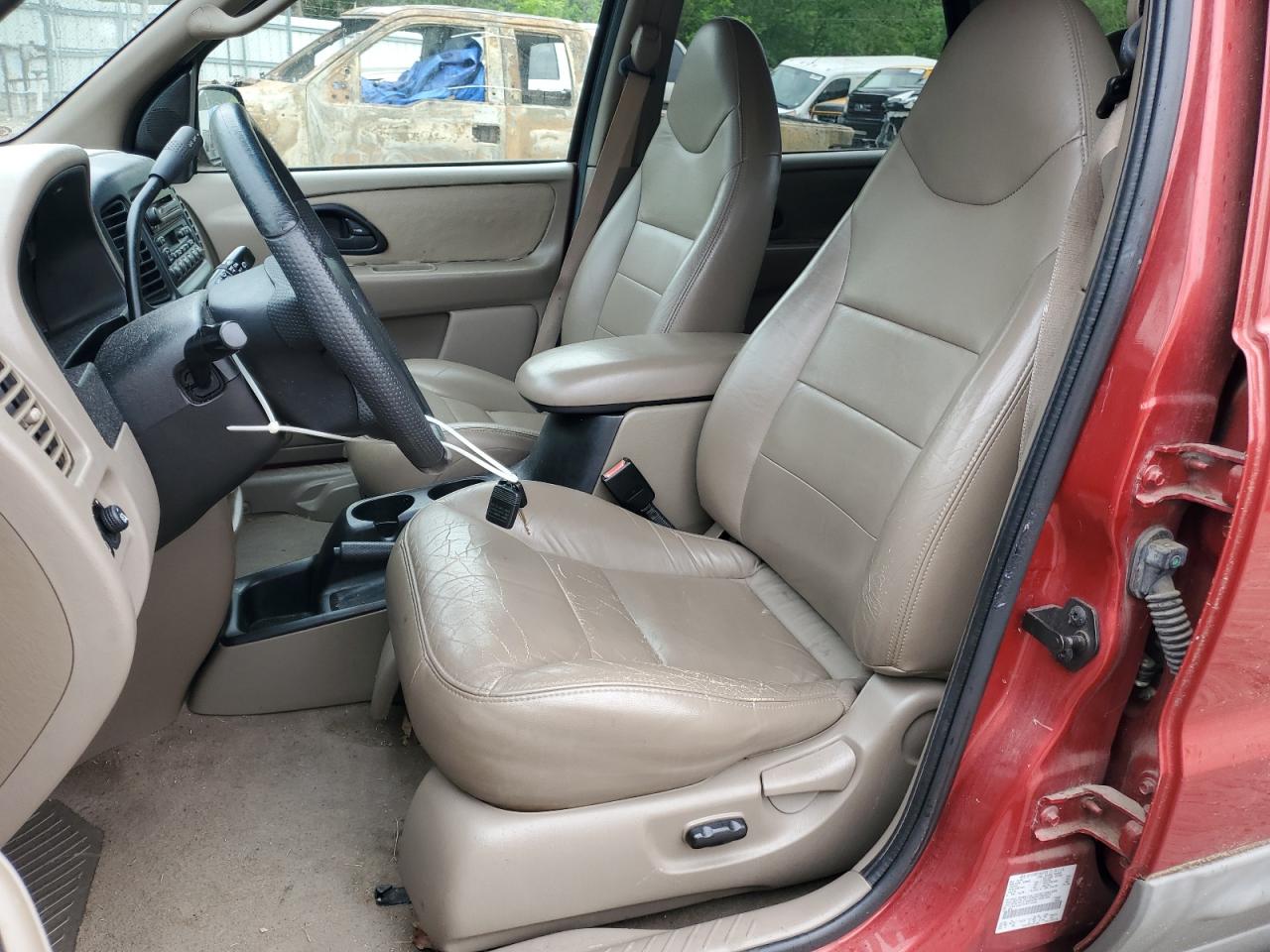 1FMYU04121KF10538 2001 Ford Escape Xlt