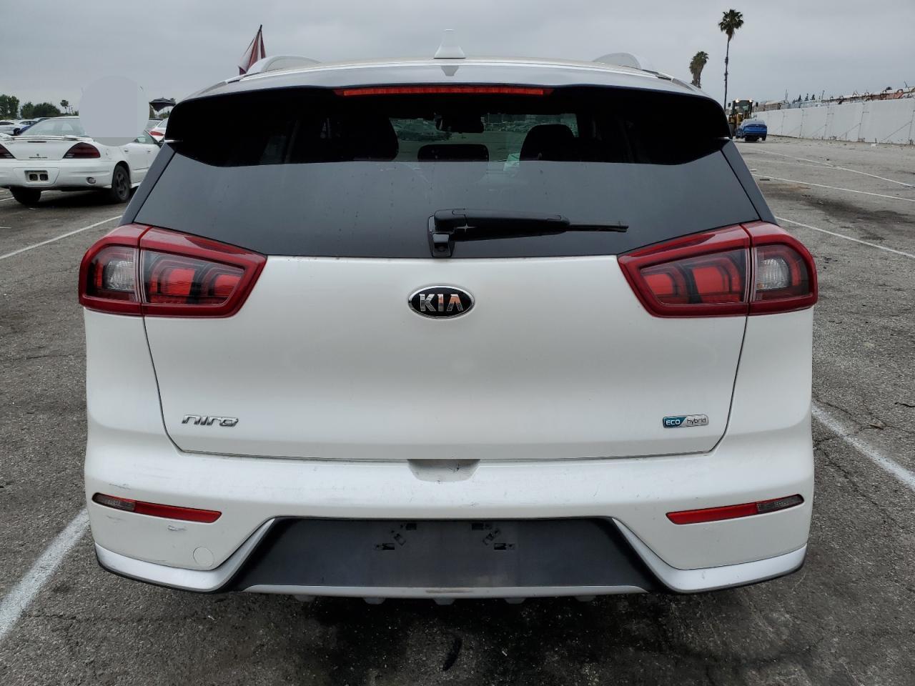 KNDCB3LC5K5351782 2019 Kia Niro Fe