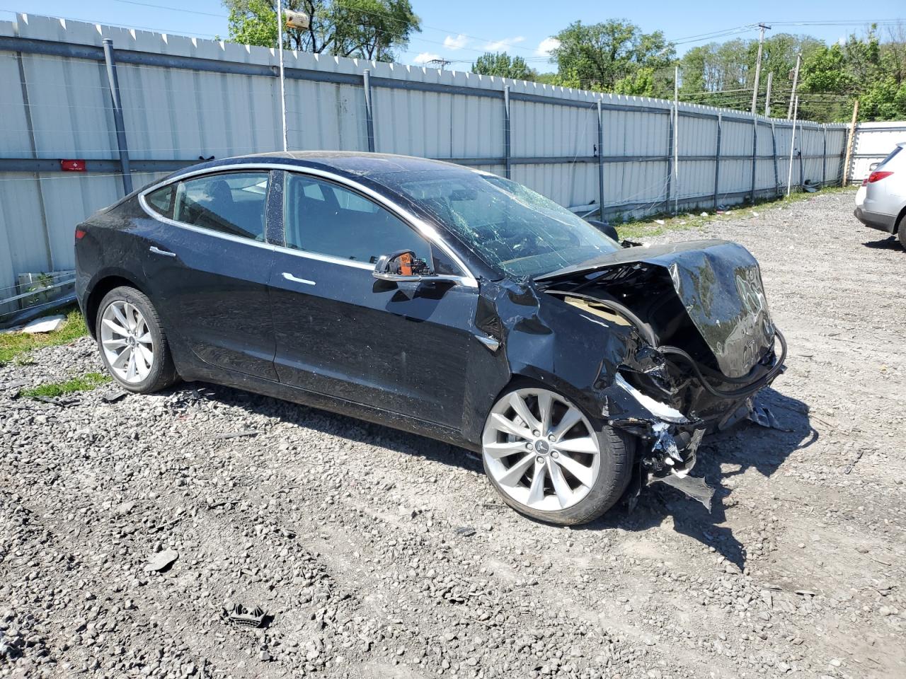 5YJ3E1EB9JF054088 2018 Tesla Model 3