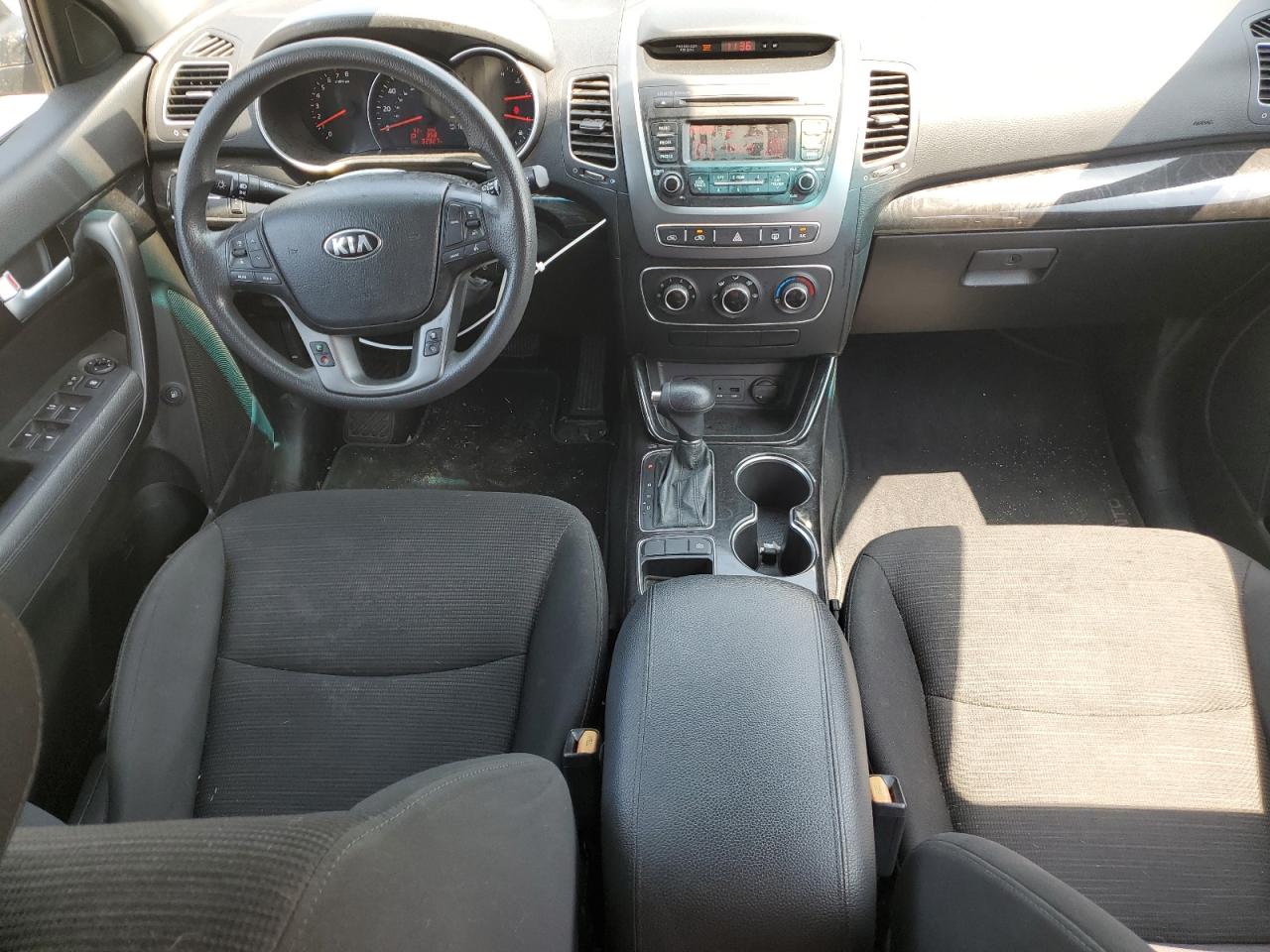 5XYKT3A64FG659075 2015 Kia Sorento Lx