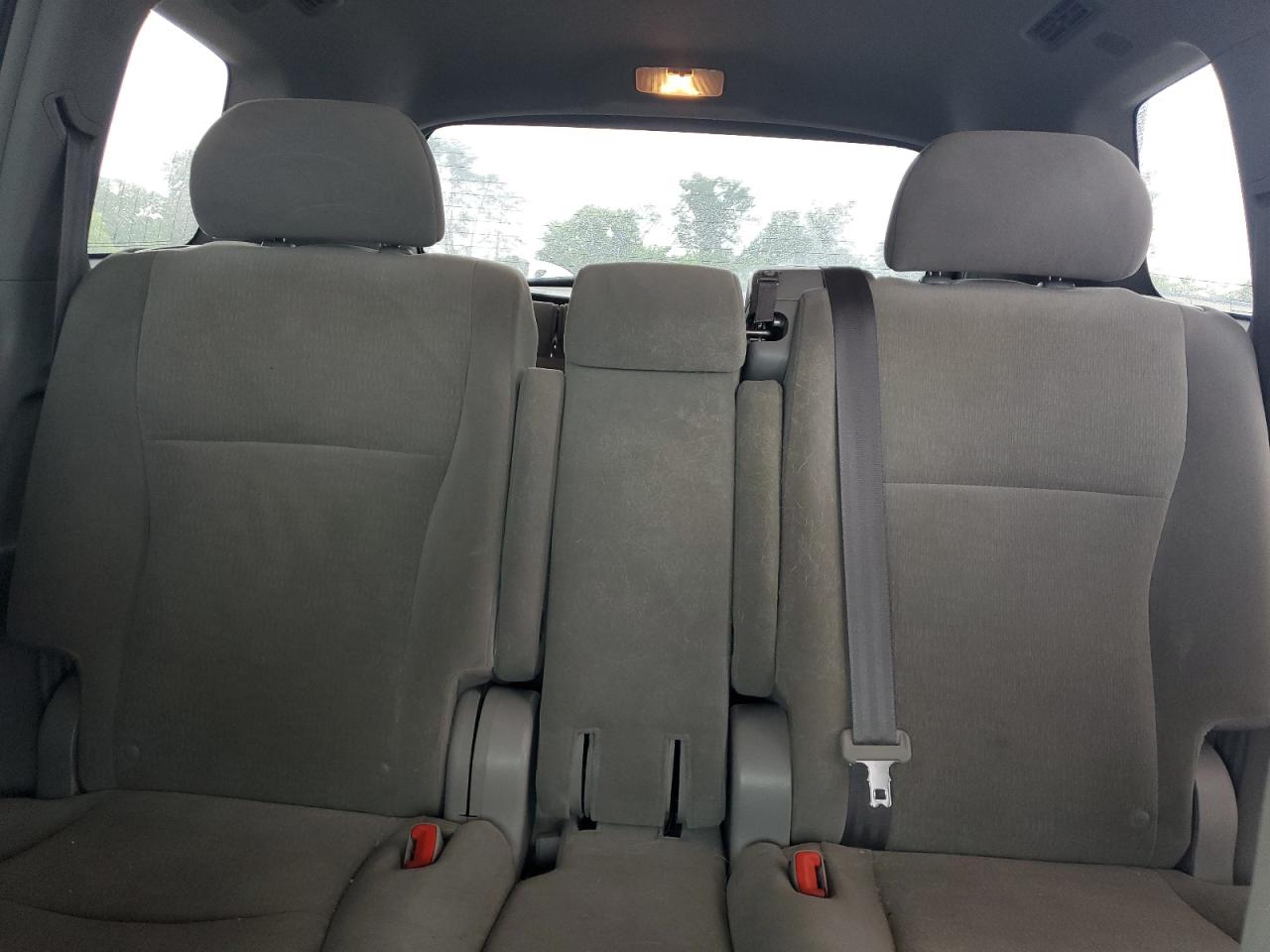 5TDZK3EH8CS065519 2012 Toyota Highlander Base