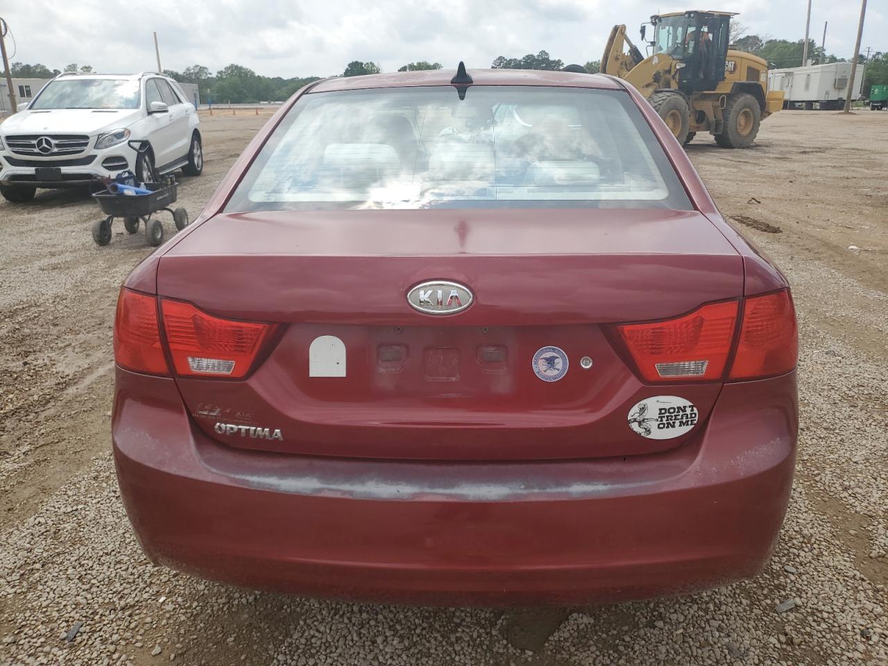 KNAGG4A83A5400268 2010 Kia Optima Lx