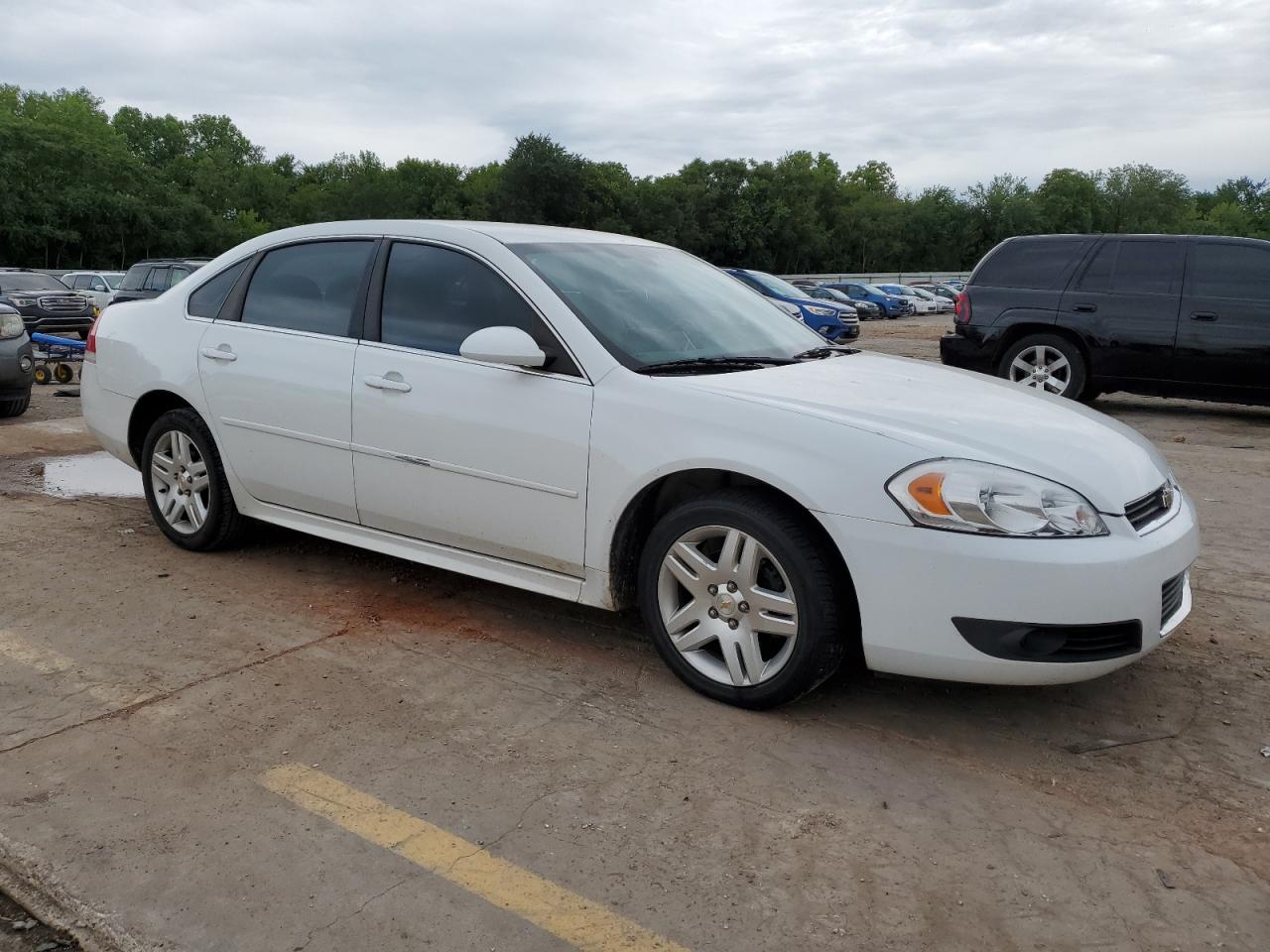 2G1WB5EK0B1303372 2011 Chevrolet Impala Lt