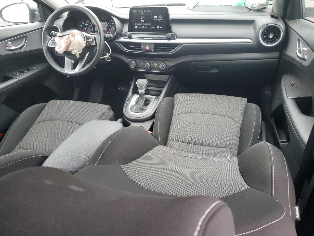 3KPF24AD1NE455001 2022 Kia Forte Fe