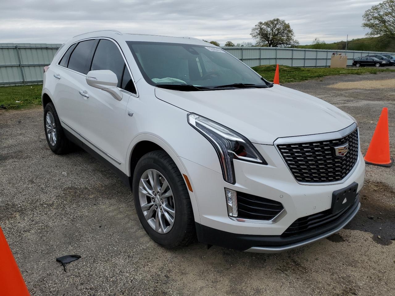 1GYKNDRS9LZ172513 2020 Cadillac Xt5 Premium Luxury