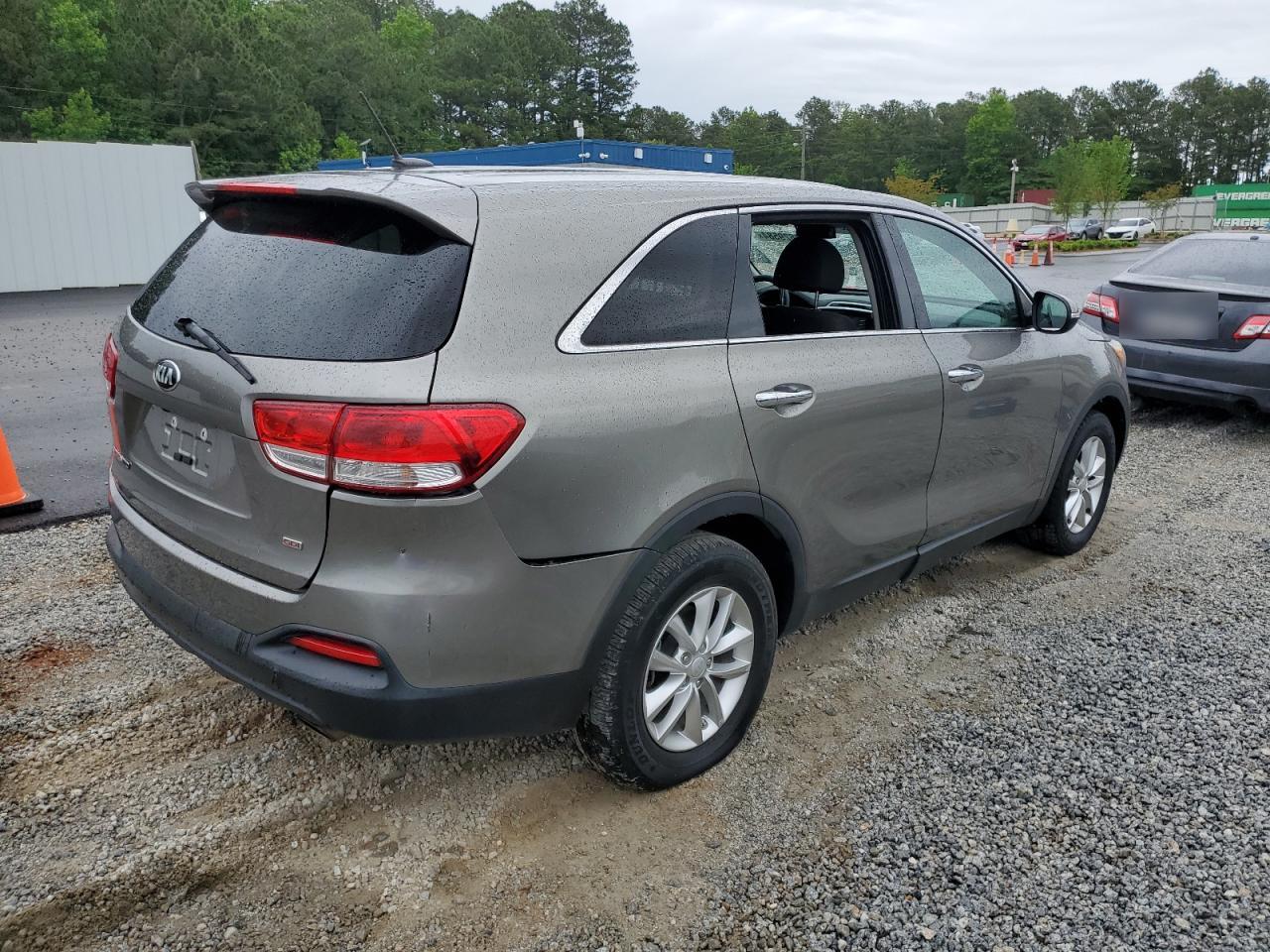 2018 Kia Sorento Lx vin: 5XYPG4A31JG424745