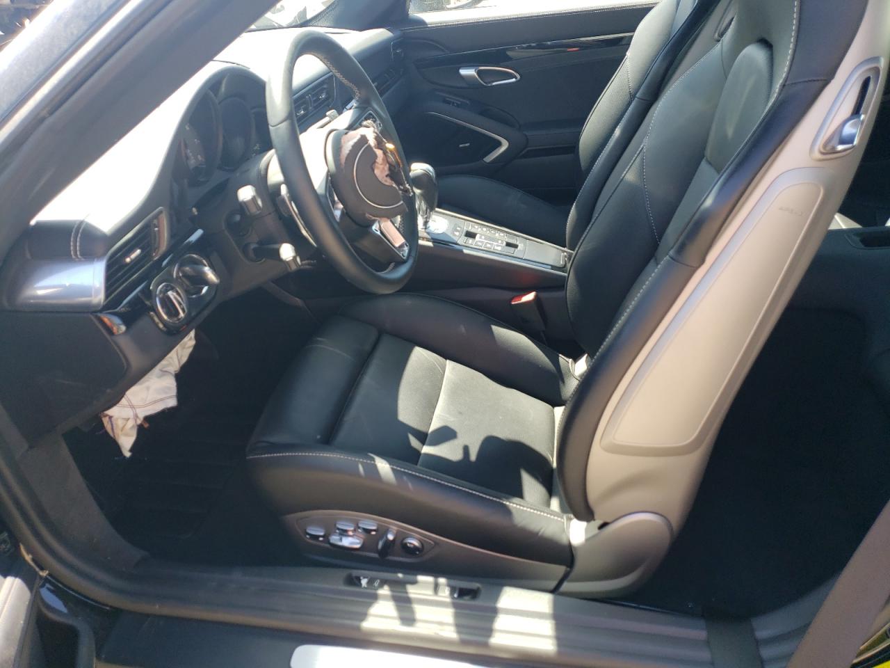 PORSCHE 911 TARGA 4S