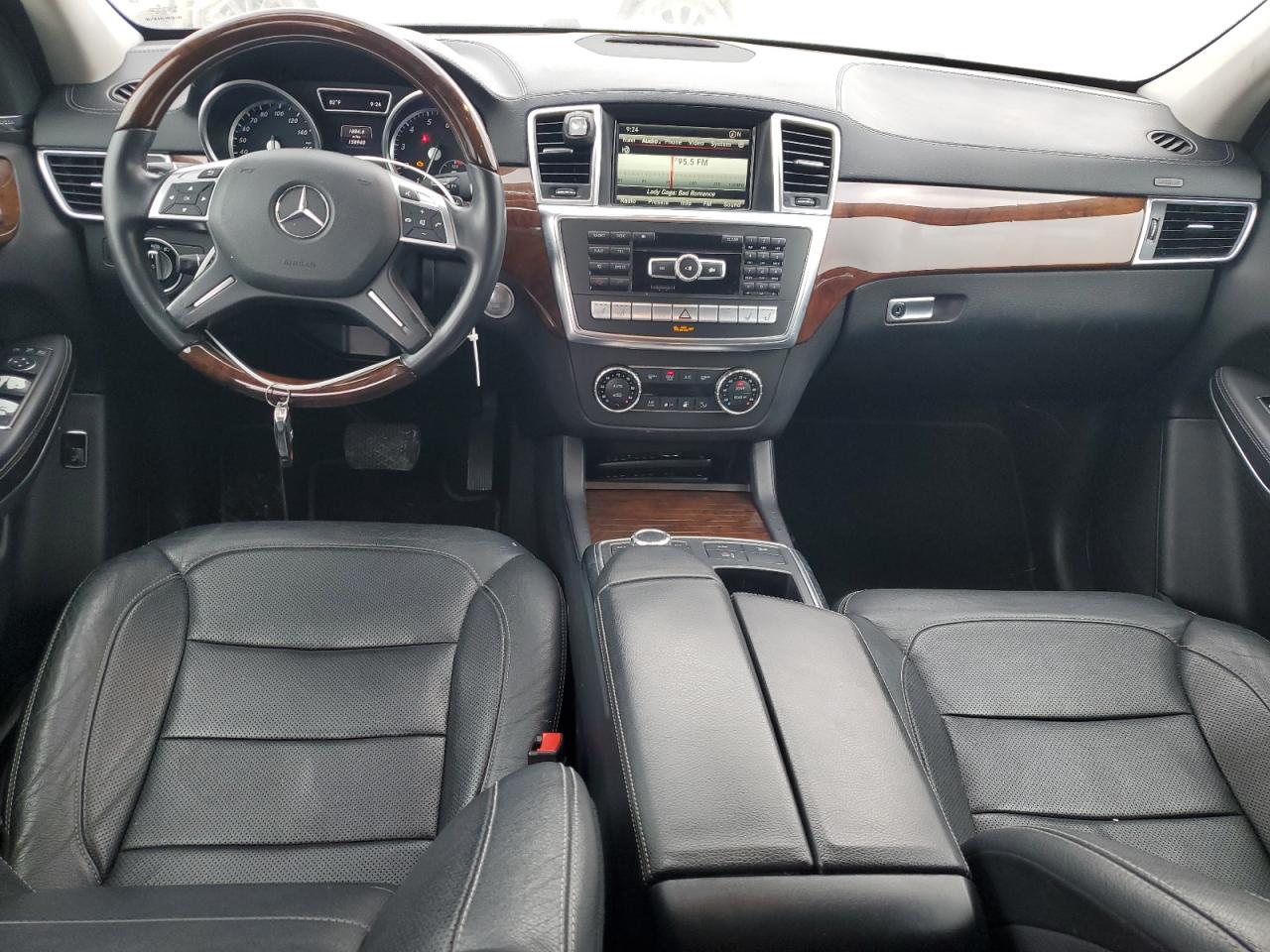 2014 Mercedes-Benz Gl 550 4Matic vin: 4JGDF7DE4EA429766