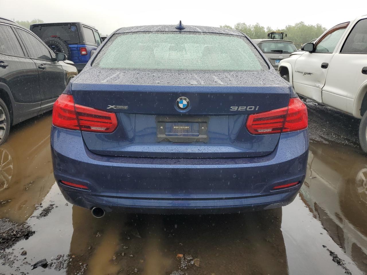 WBA8E5G51GNT93133 2016 BMW 320 Xi