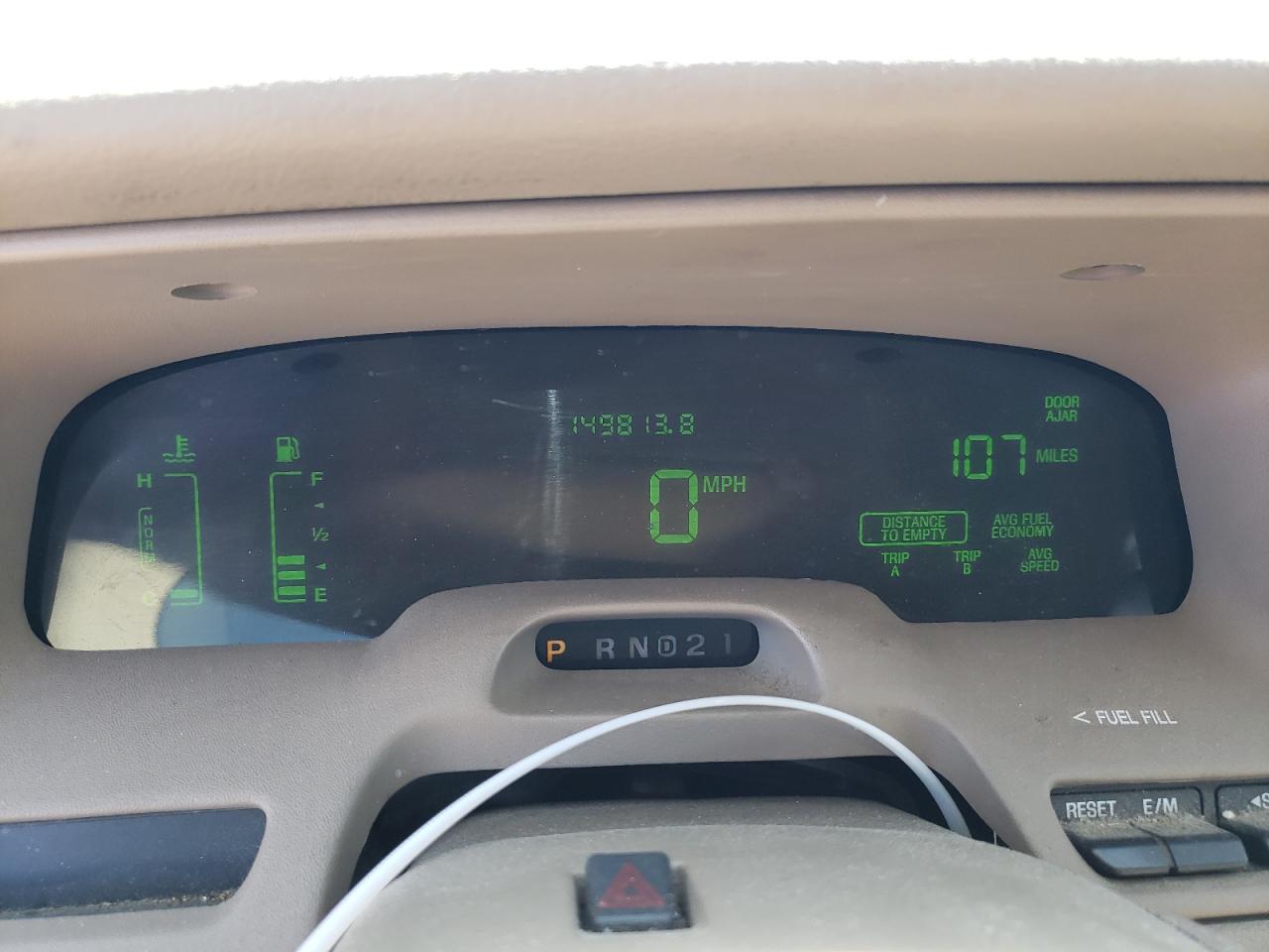 2MEHM75W55X657946 2005 Mercury Grand Marquis Ls