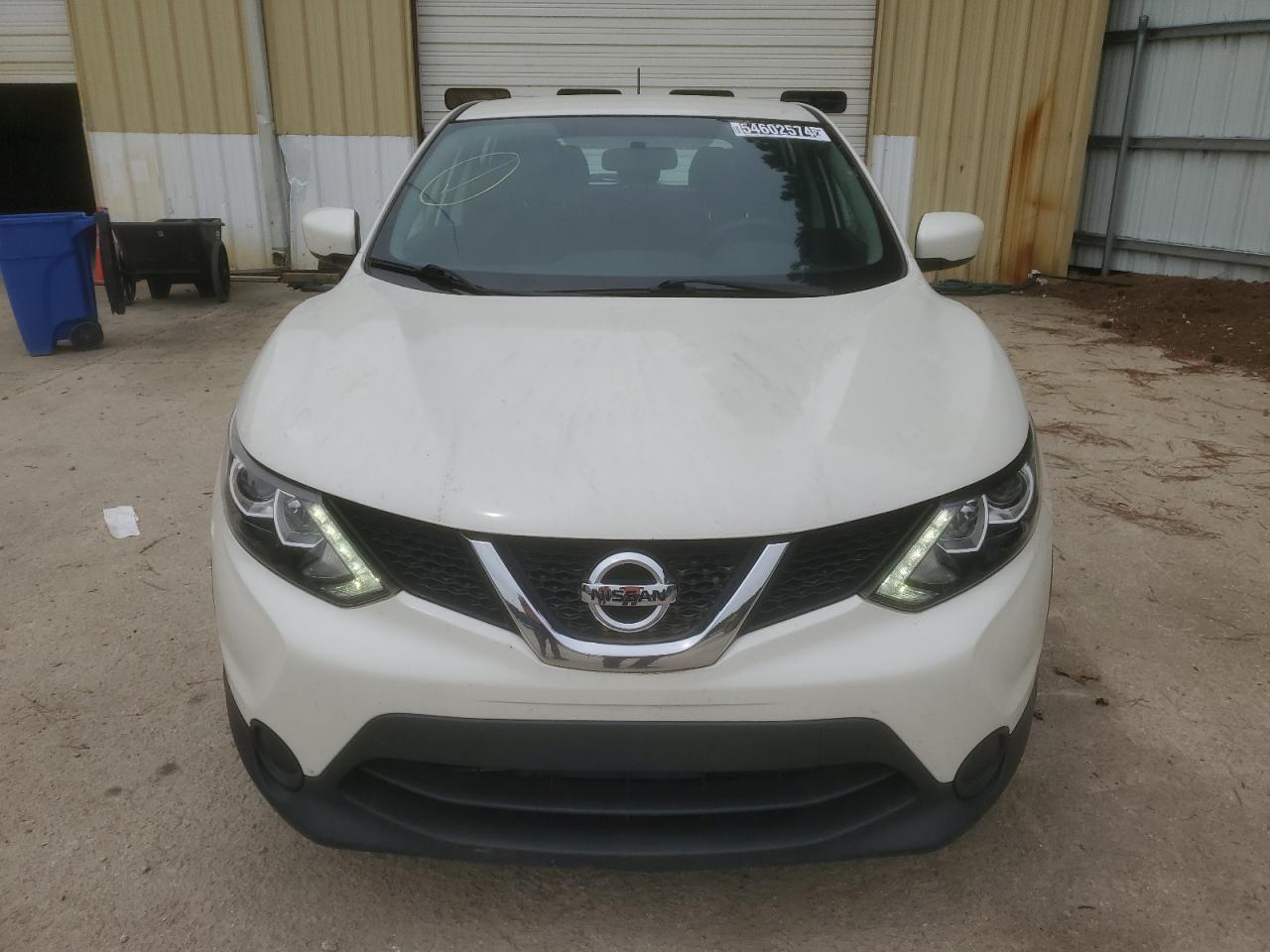 JN1BJ1CP0HW011242 2017 Nissan Rogue Sport S