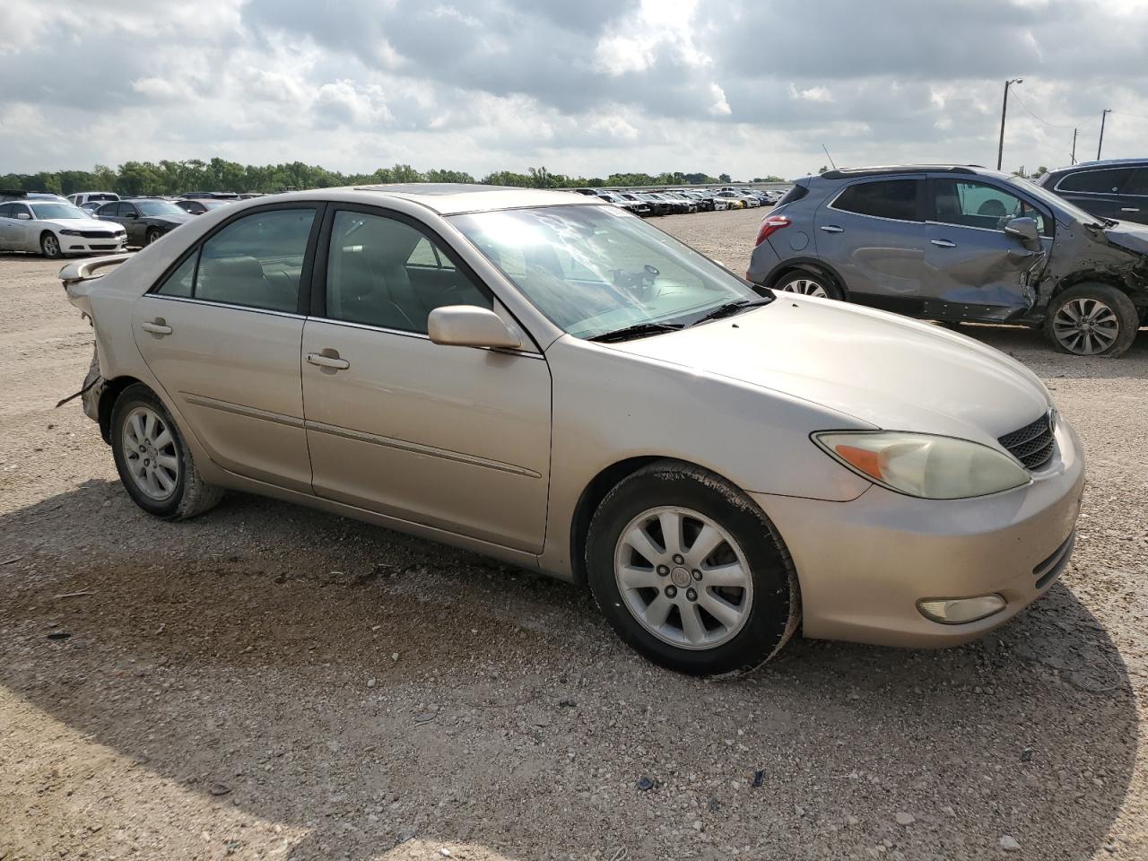 4T1BF32K54U075004 2004 Toyota Camry Le