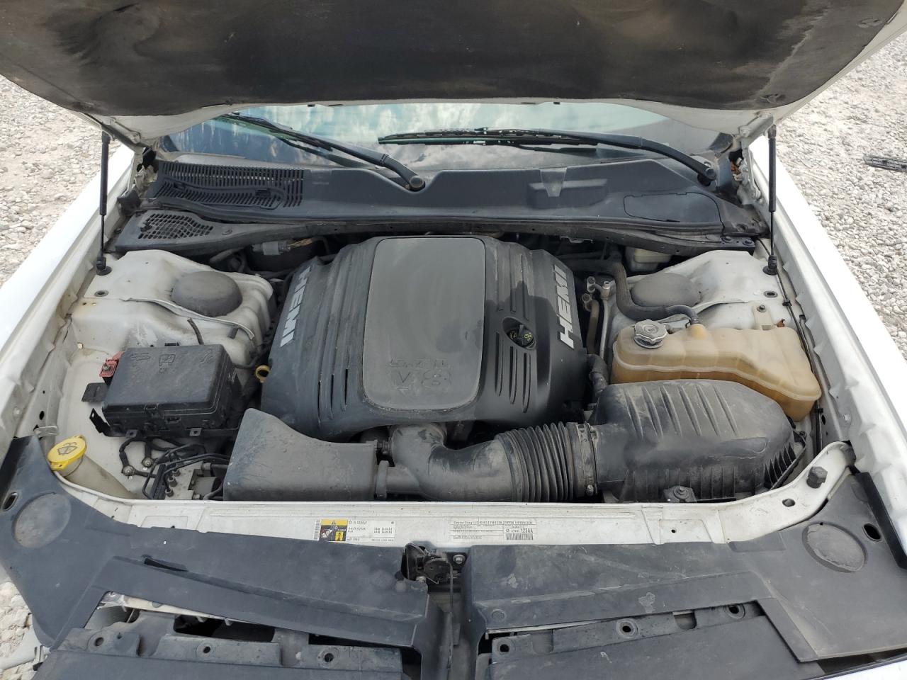 2C3CDZAT7FH723674 2015 Dodge Challenger Sxt