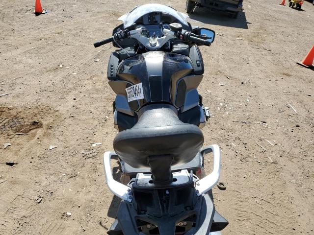 2015 BMW R1200 RT - WB10A1303FZ193499