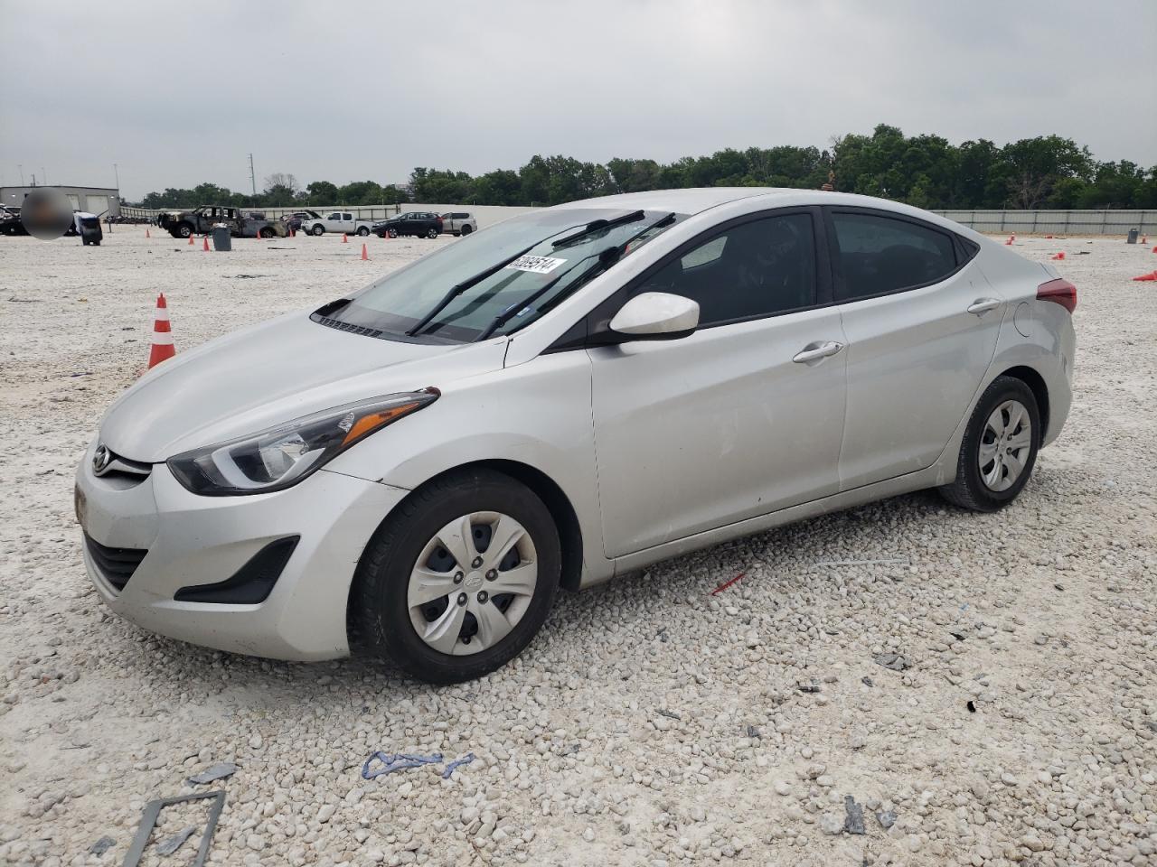 5NPDH4AE7GH763366 2016 Hyundai Elantra Se