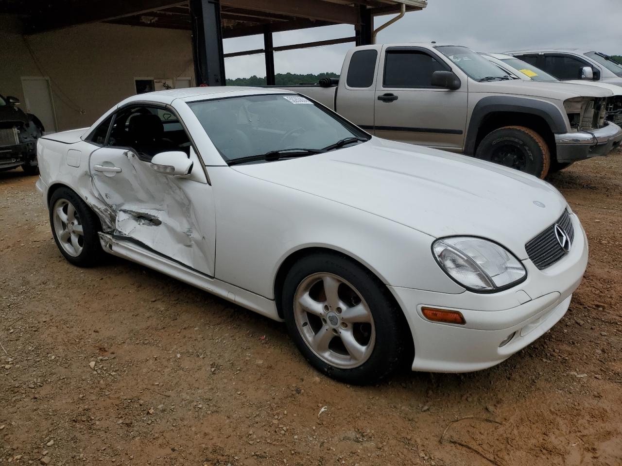 WDBKK65F61F227337 2001 Mercedes-Benz Slk 320