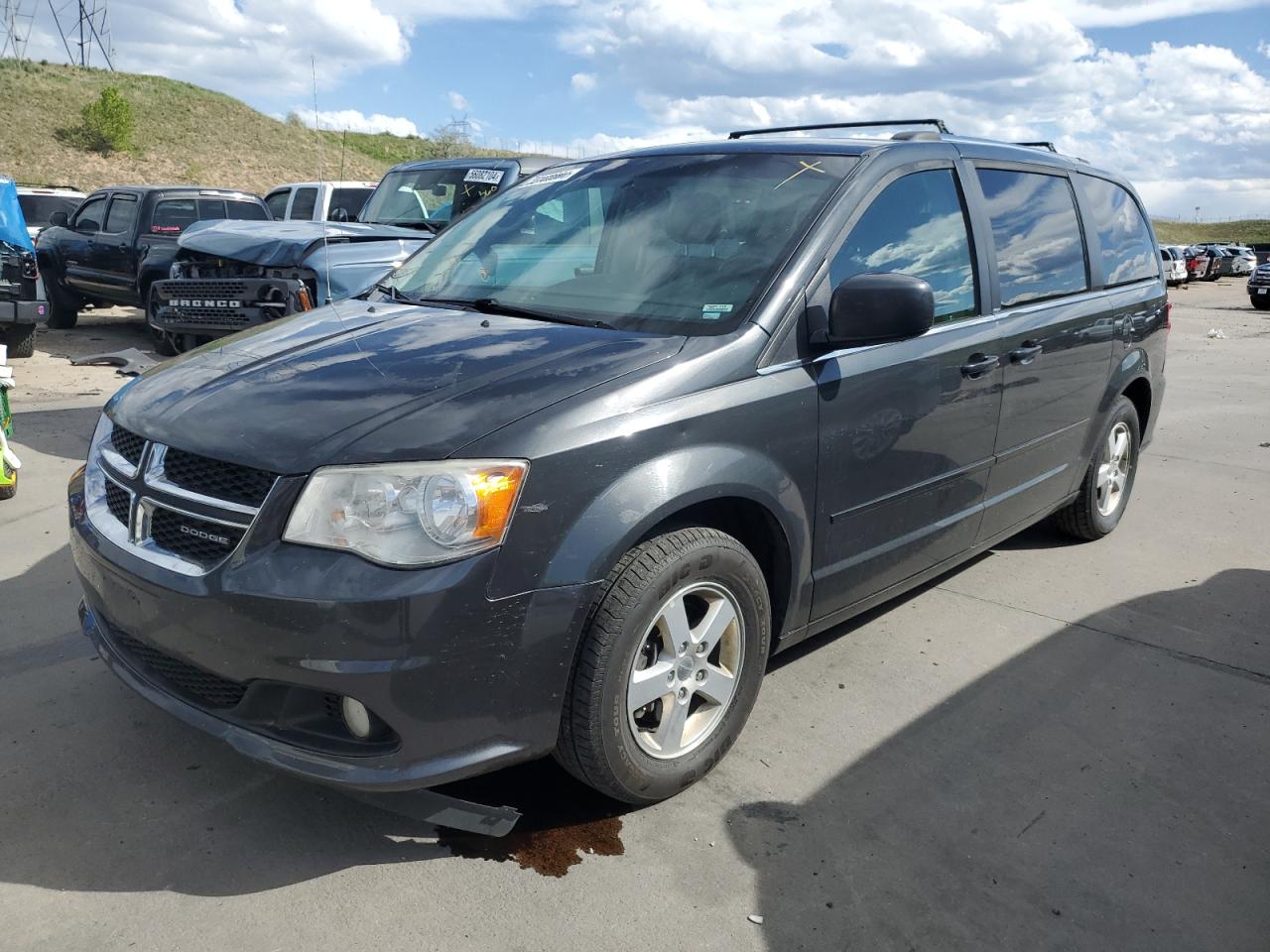 2D4RN5DG7BR689303 2011 Dodge Grand Caravan Crew