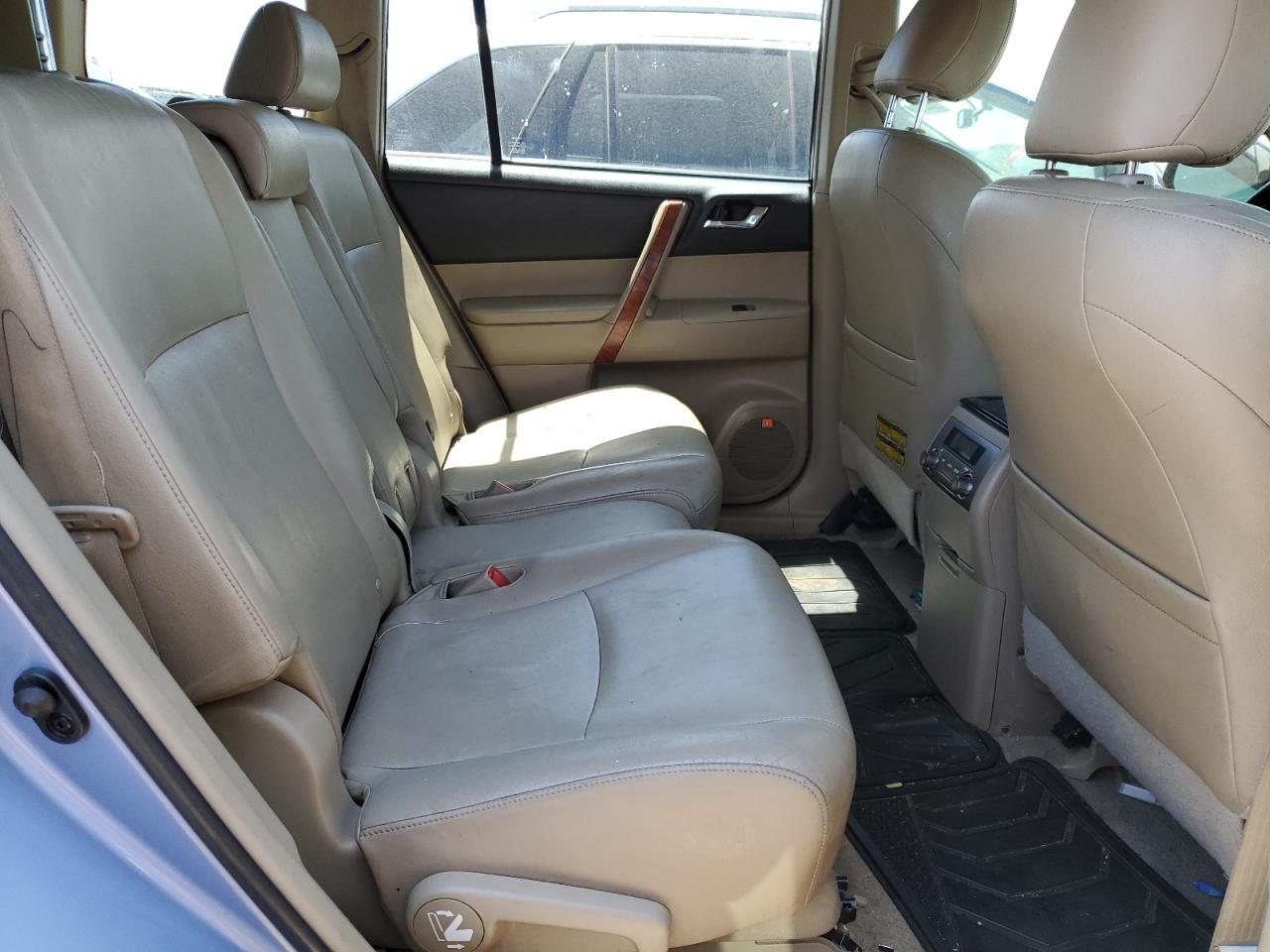 JTEES42A182079851 2008 Toyota Highlander Limited