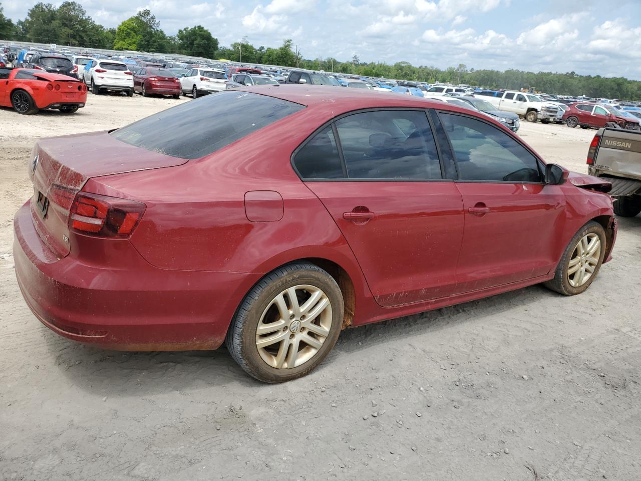 2018 Volkswagen Jetta S vin: 3VW2B7AJ4JM230218