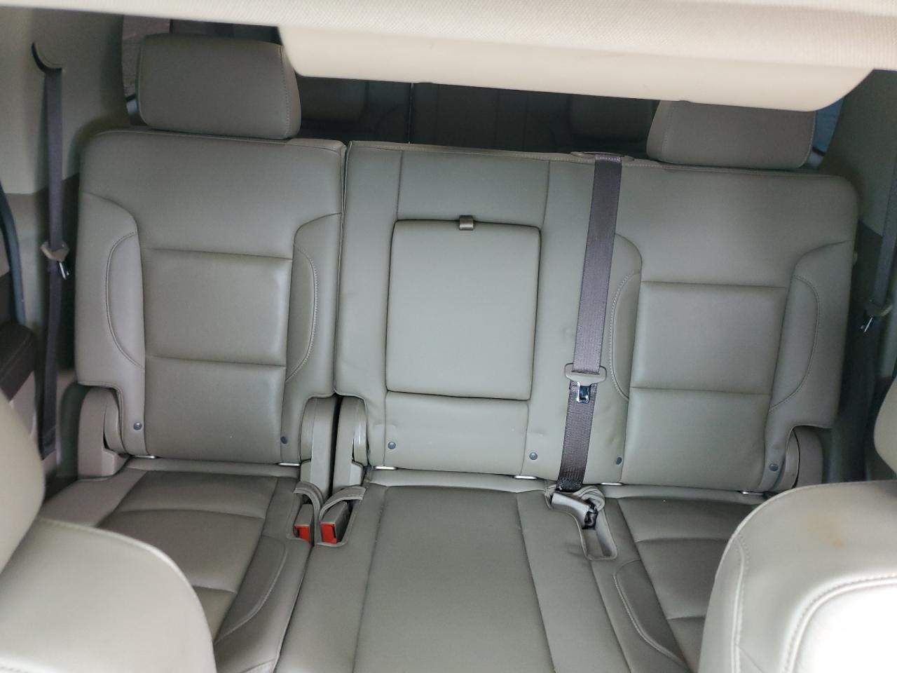 1GNSCBKC3KR307929 2019 Chevrolet Tahoe C1500 Lt