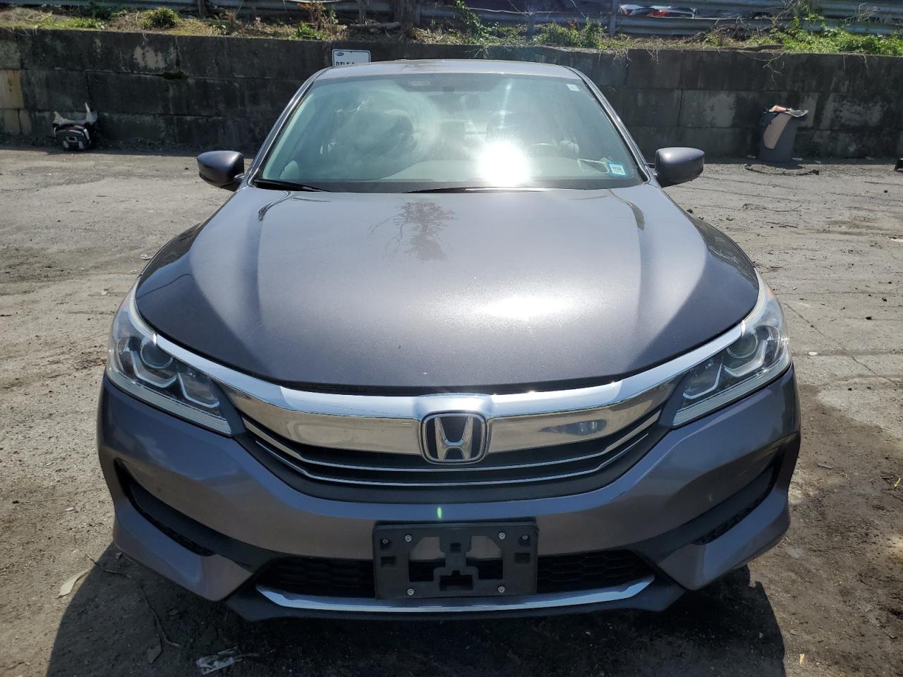 1HGCR2F35HA195553 2017 Honda Accord Lx