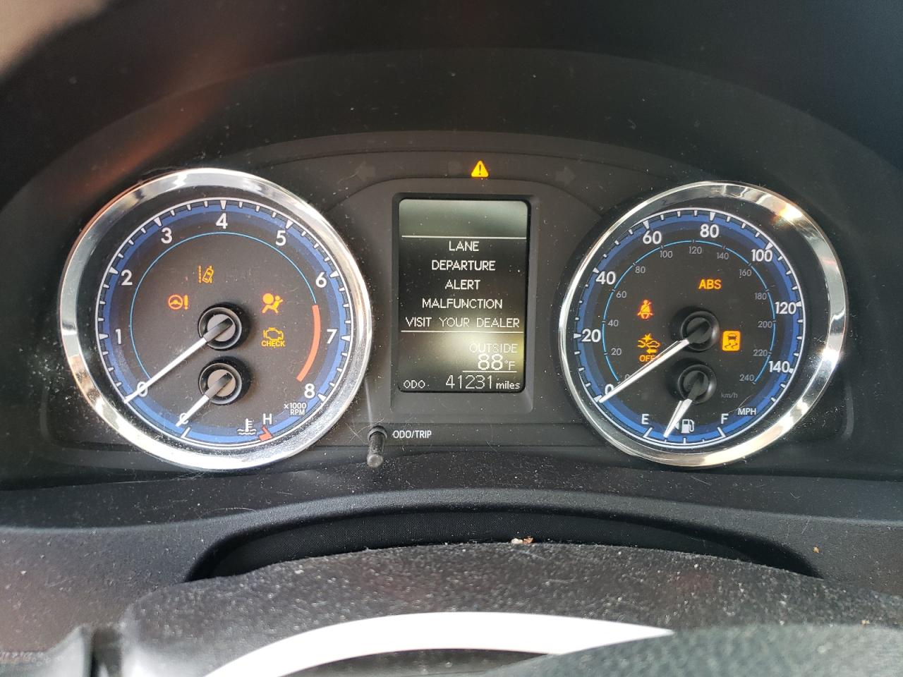 2T1BURHE0HC841402 2017 Toyota Corolla L