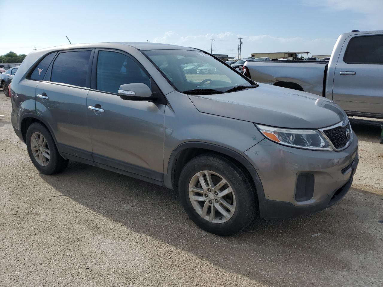 5XYKT3A6XEG540266 2014 Kia Sorento Lx