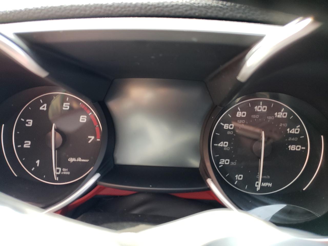 ZARFAMBN3L7636873 2020 Alfa Romeo Giulia Ti