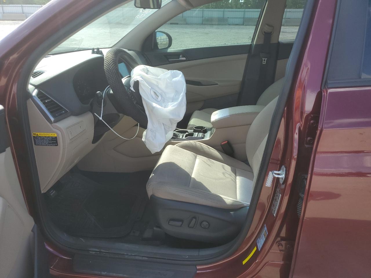 KM8J3CA48JU614847 2018 Hyundai Tucson Sel