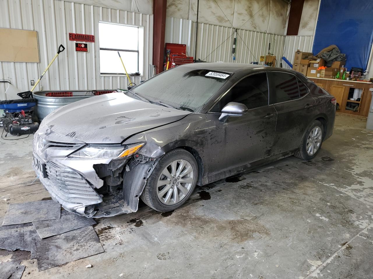 4T1B11HK3JU548842 2018 Toyota Camry L