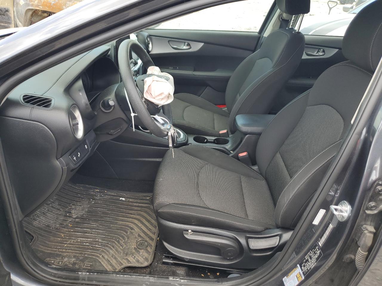 3KPF24ADXNE472475 2022 Kia Forte Fe