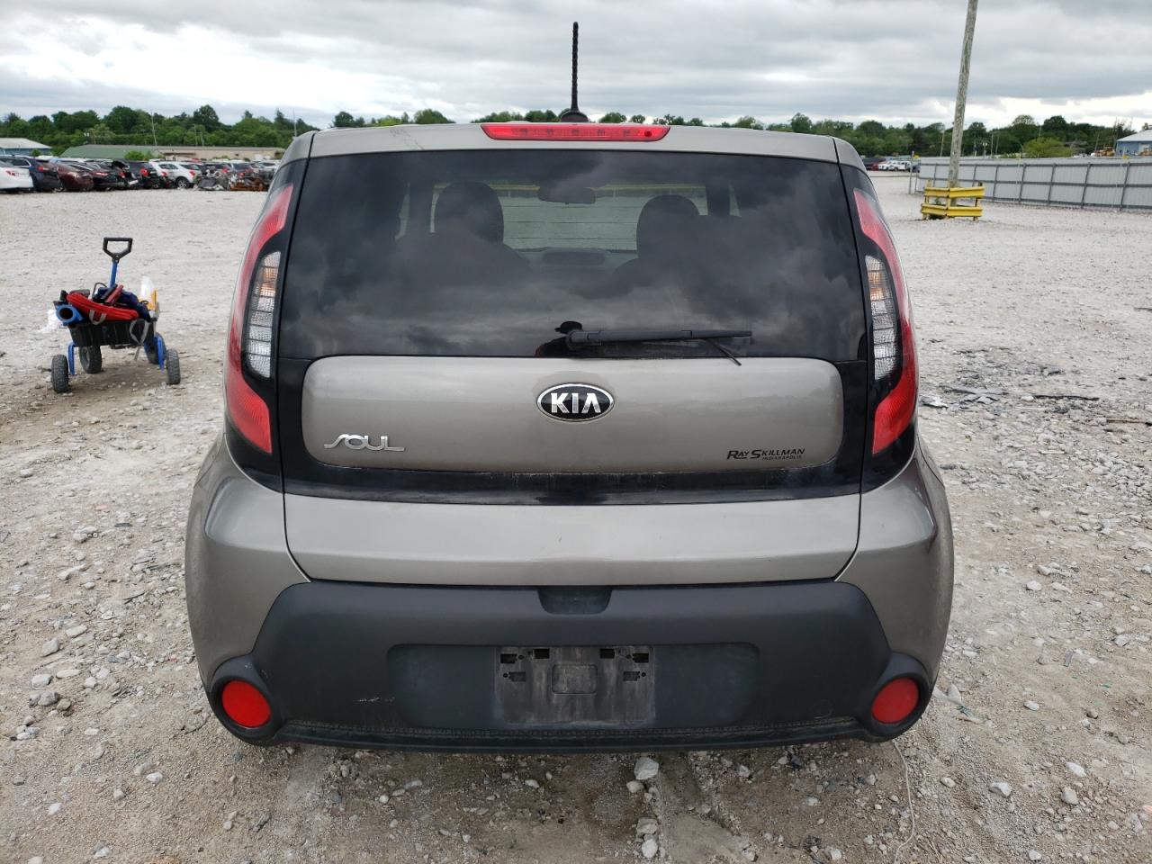 KNDJN2A26G7321415 2016 Kia Soul