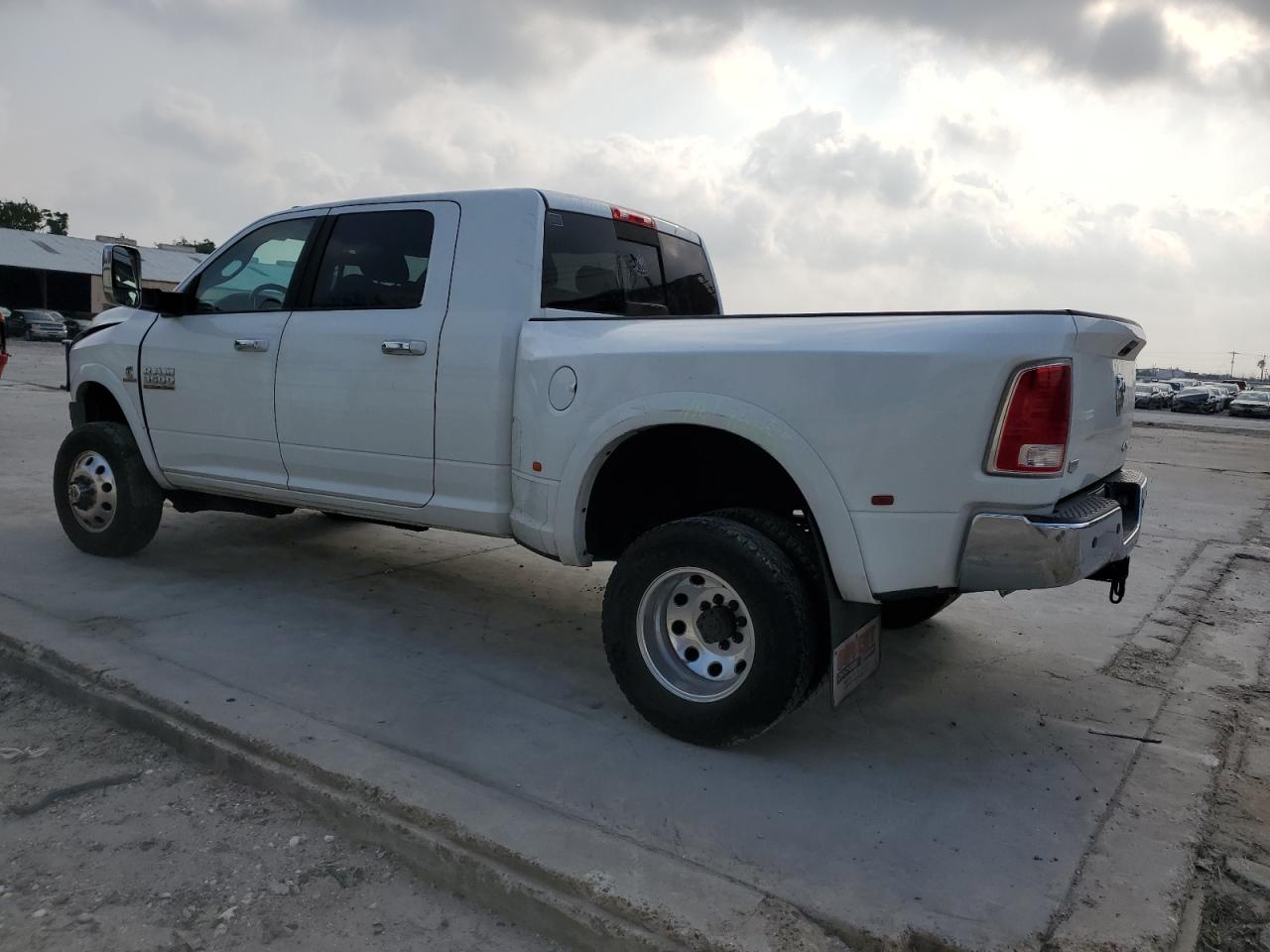 3C63RRML6EG118219 2014 Ram 3500 Laramie